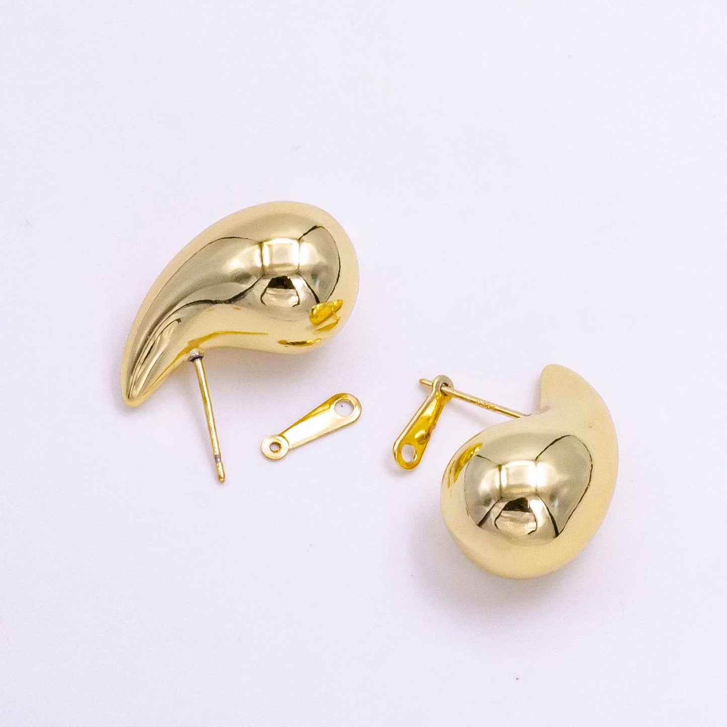 14K Gold Chunky Modern Teardrop