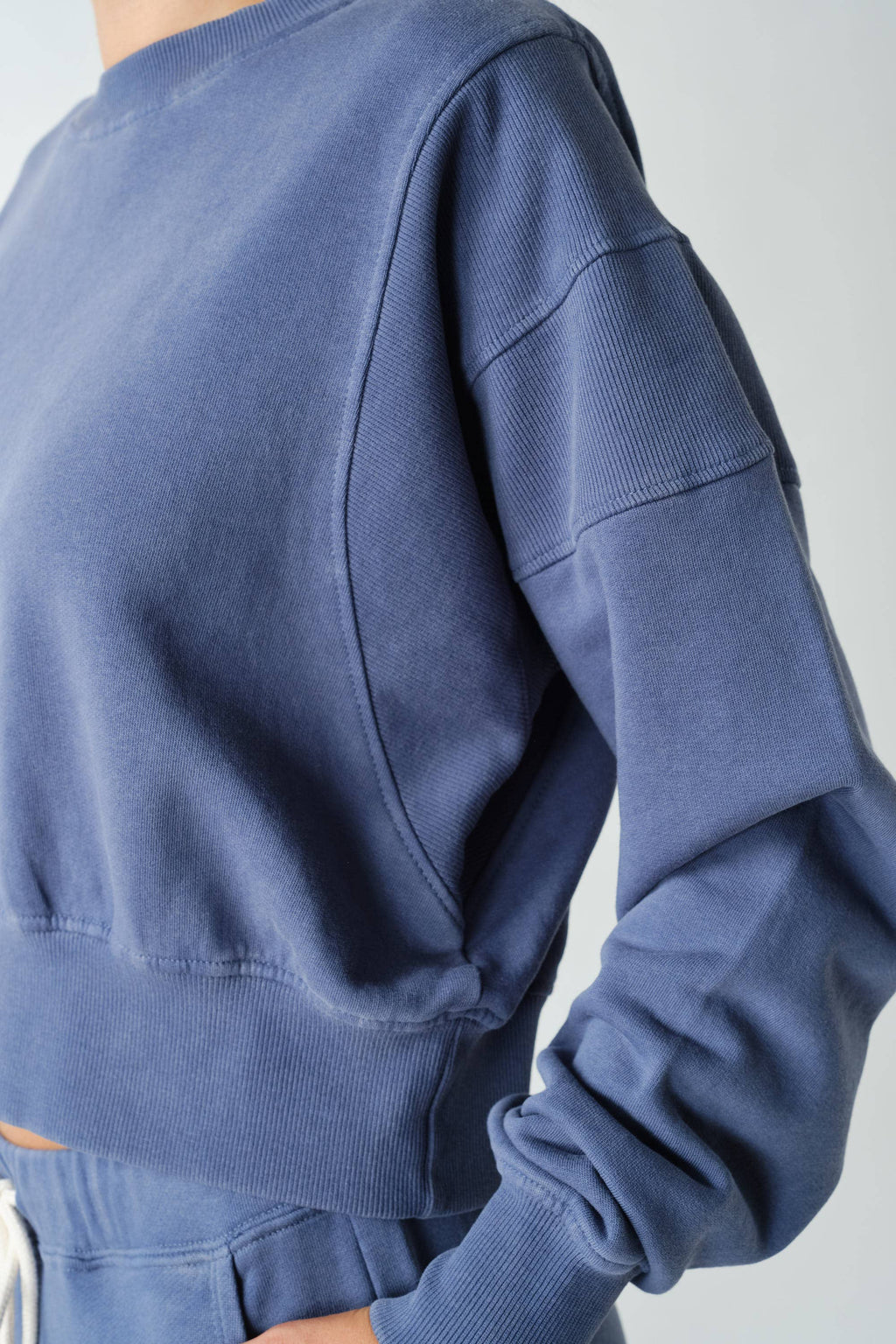 Mineral Wash Luxe Cropped Sweatshirt