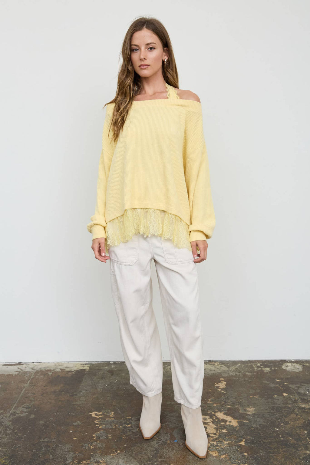 LAYERED HALTER LACE NECK OFF-SHOULDER KNIT TOP