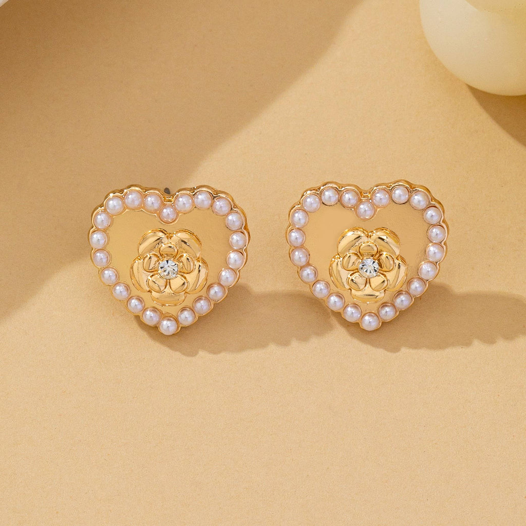Vintage-Inspired Rose & Pearl Heart Earrings | 80E62528