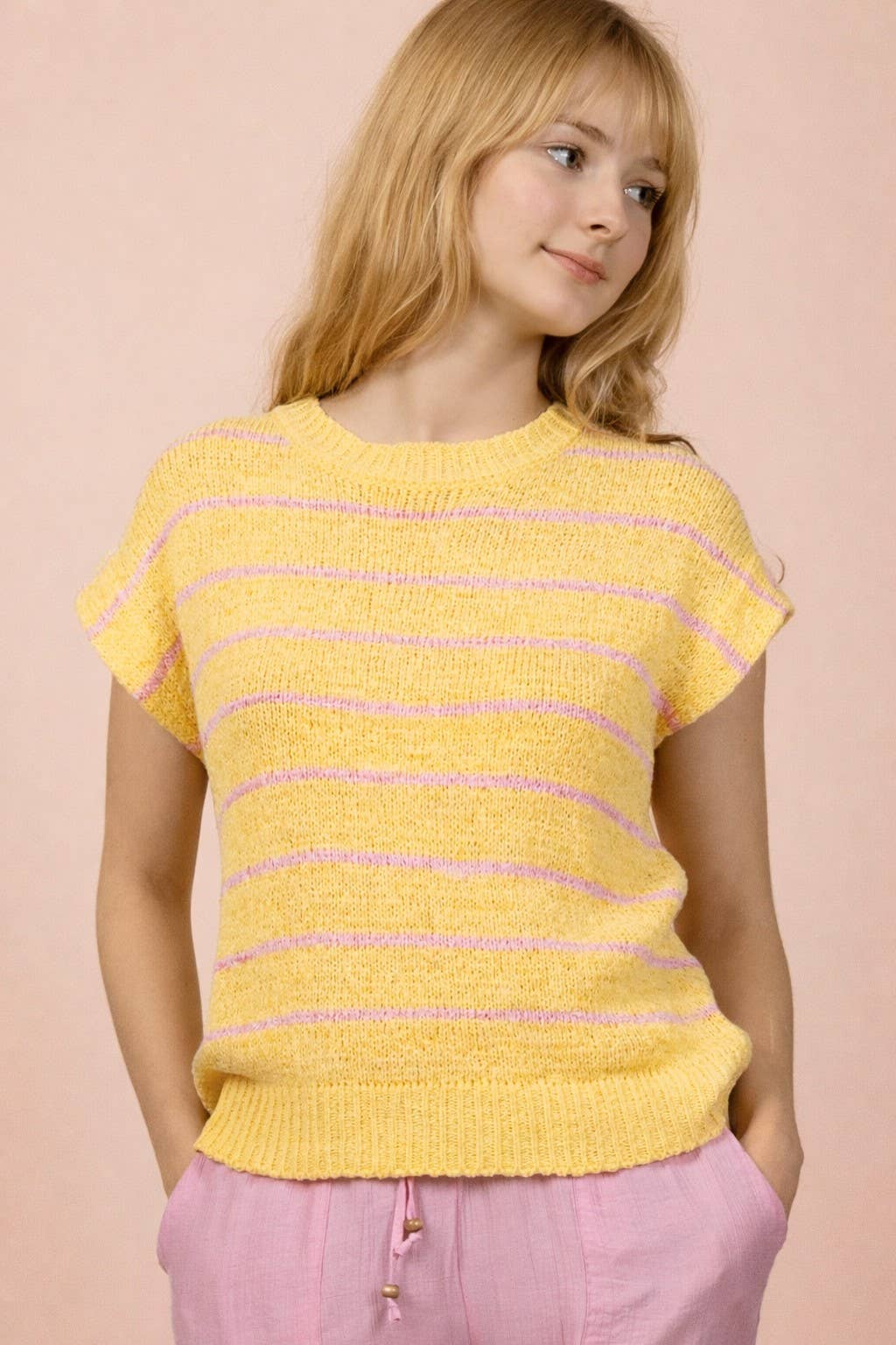 12W3319N-Striped Knit Sweater Vest Top
