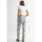 HIGH-RISE WIDE ANKLE JOGGER