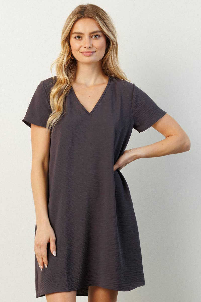 CD1565-AIRFLOW V-NECK SHORT SLEEVE SHIFT DRESS