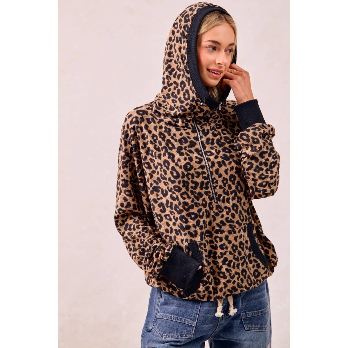 LEOPARD PRINT WAFFLE HALF ZIP UP HOODIE W POCKET