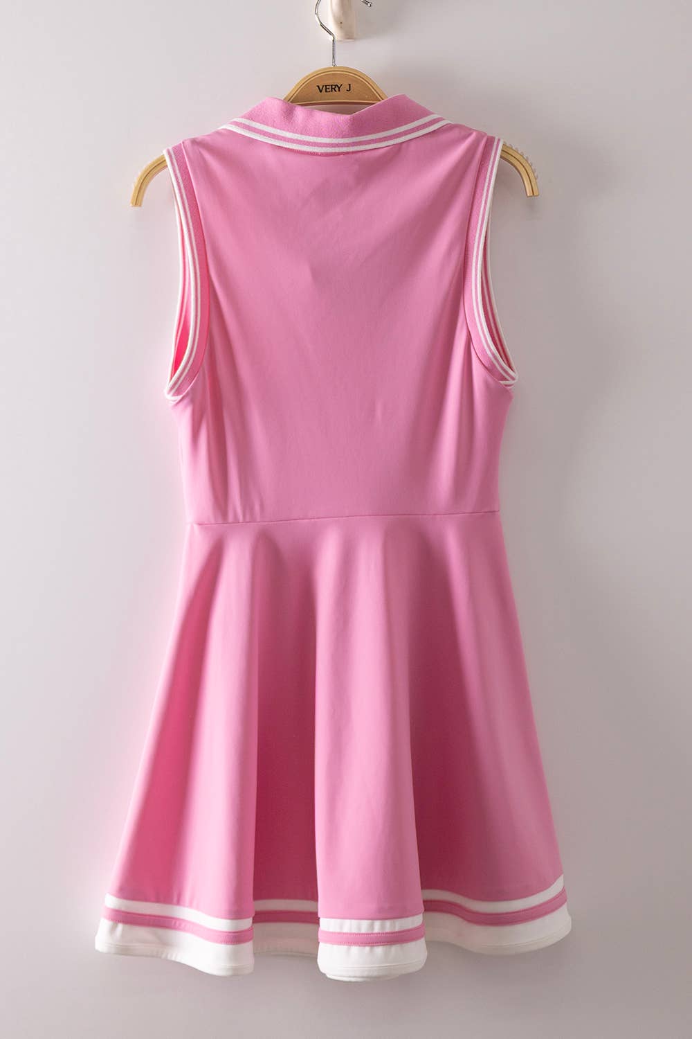 ND32089-Collared Sleeveless Activewear Tennis Dress