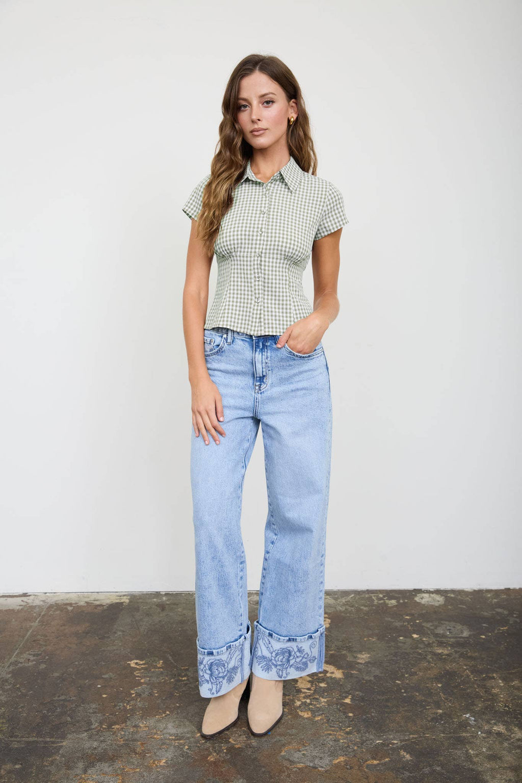 GINGHAM COLLARED SHORT SLEEVE CONTOURED TOP