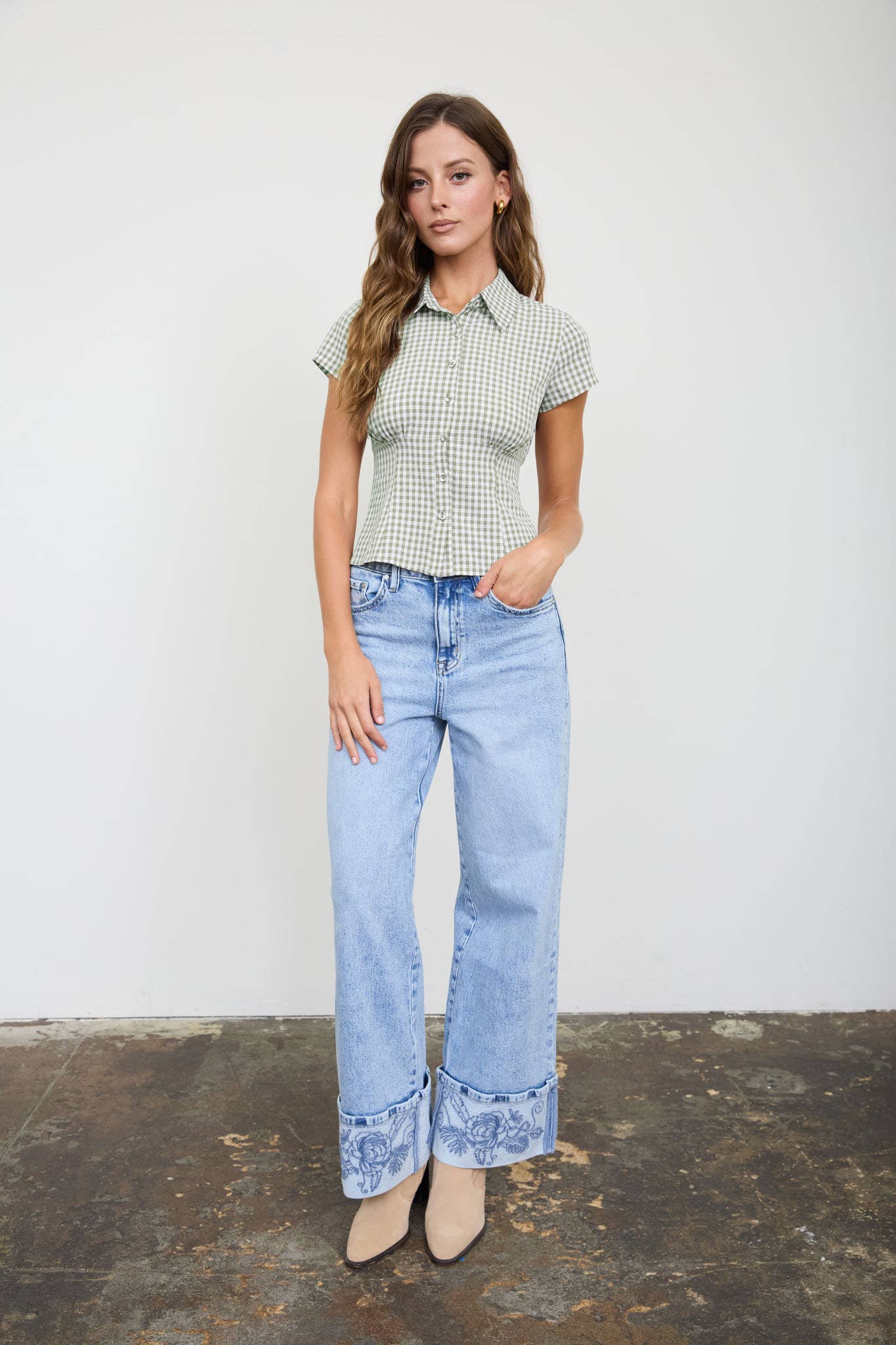 GINGHAM COLLARED SHORT SLEEVE CONTOURED TOP