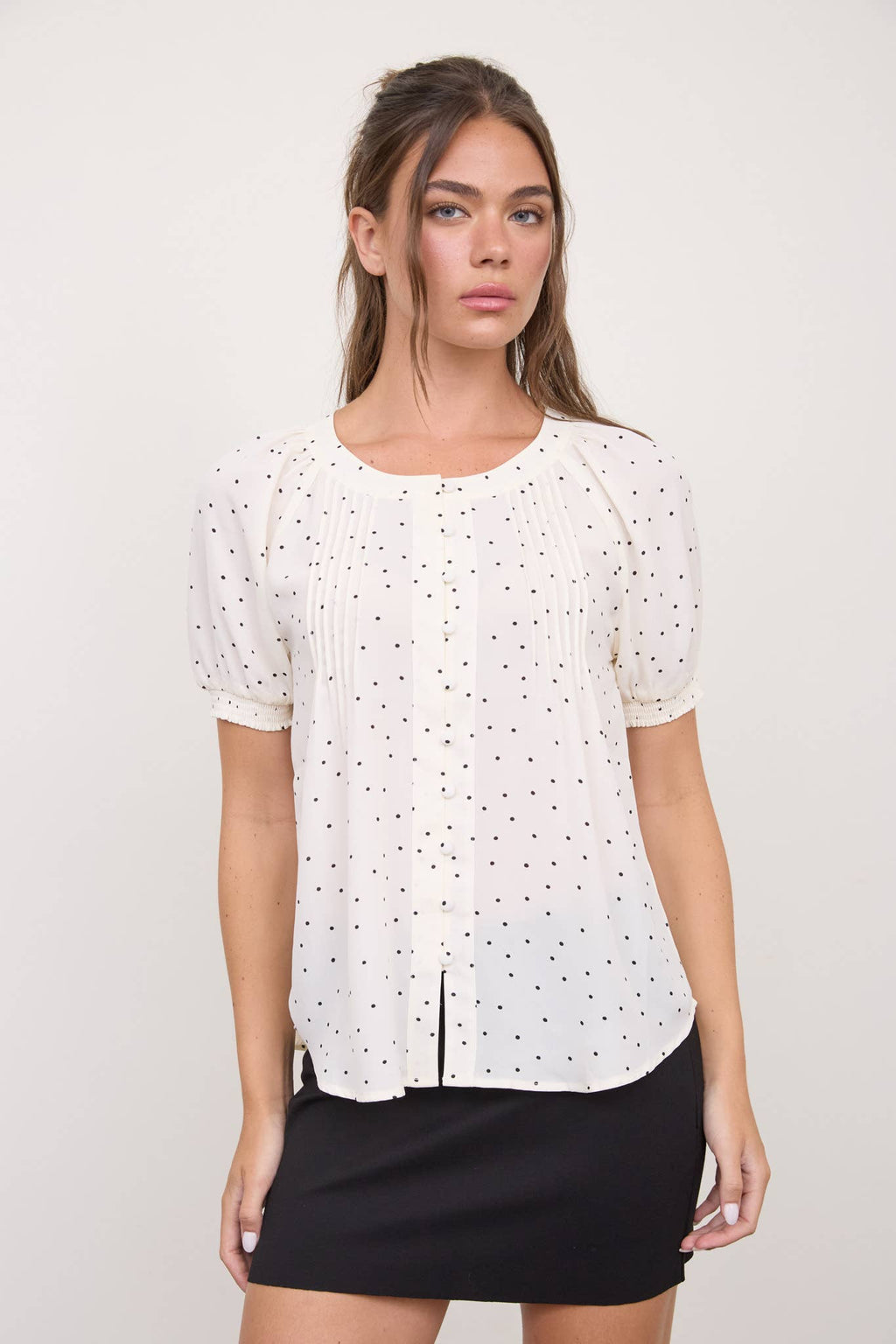 PINTUCK POLKA DOT BUTTON DOWN PUFF SLEEVE TOP