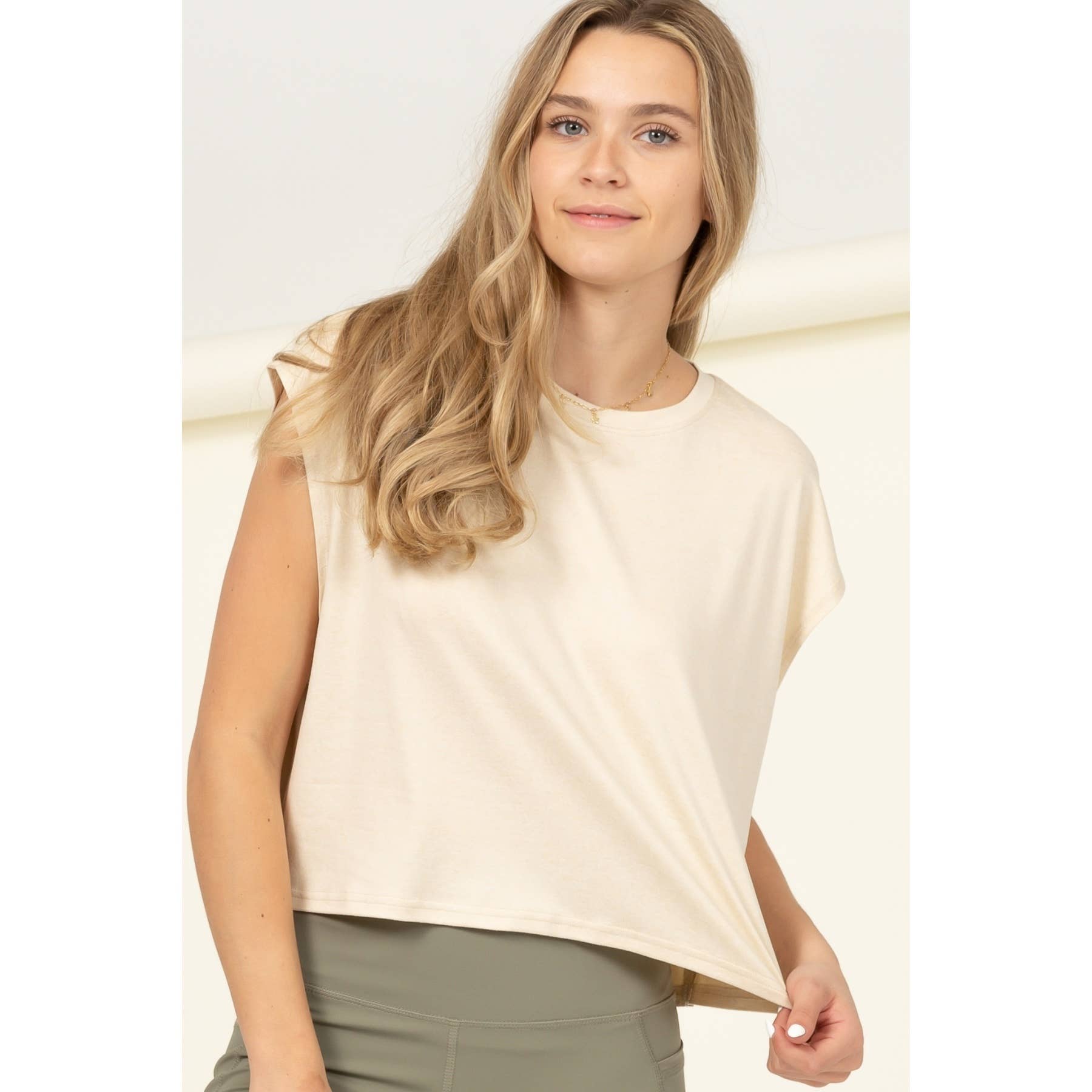 Crew Neck Cropped Top
