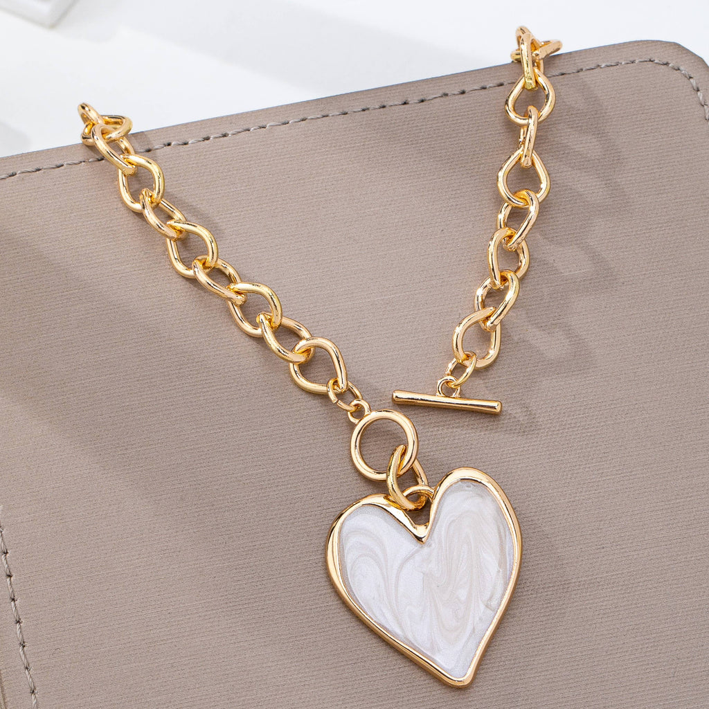 White Inlay Heart Toggle Necklace | 80N93050