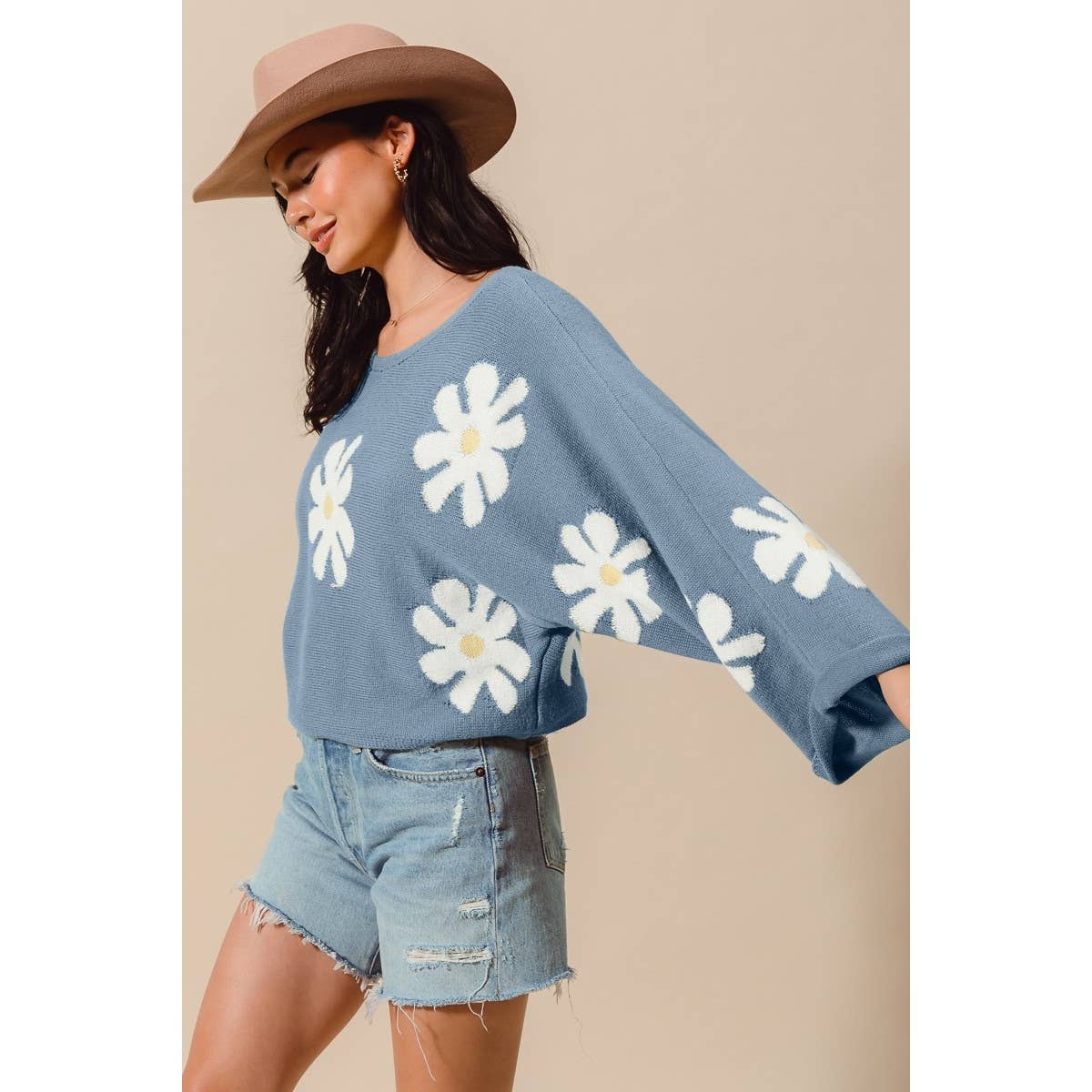 DAISY FLORAL PATTERN KNITTED SWEATER TOP