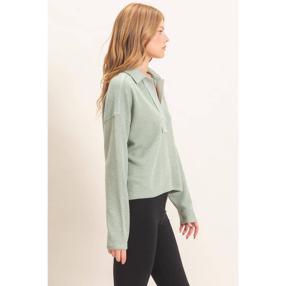 Ribbed Collared Pullover Top