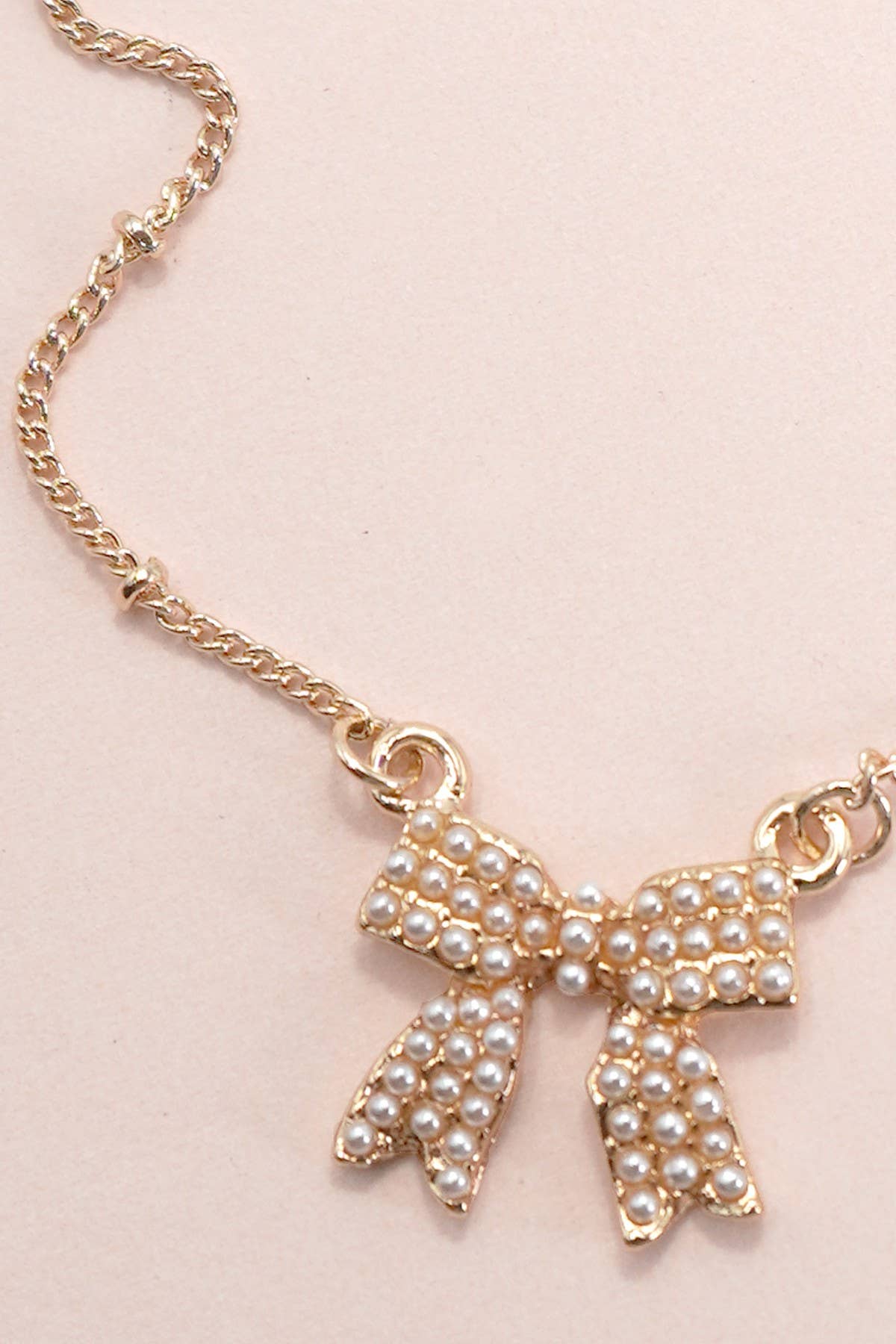 Pearl Bow Necklace