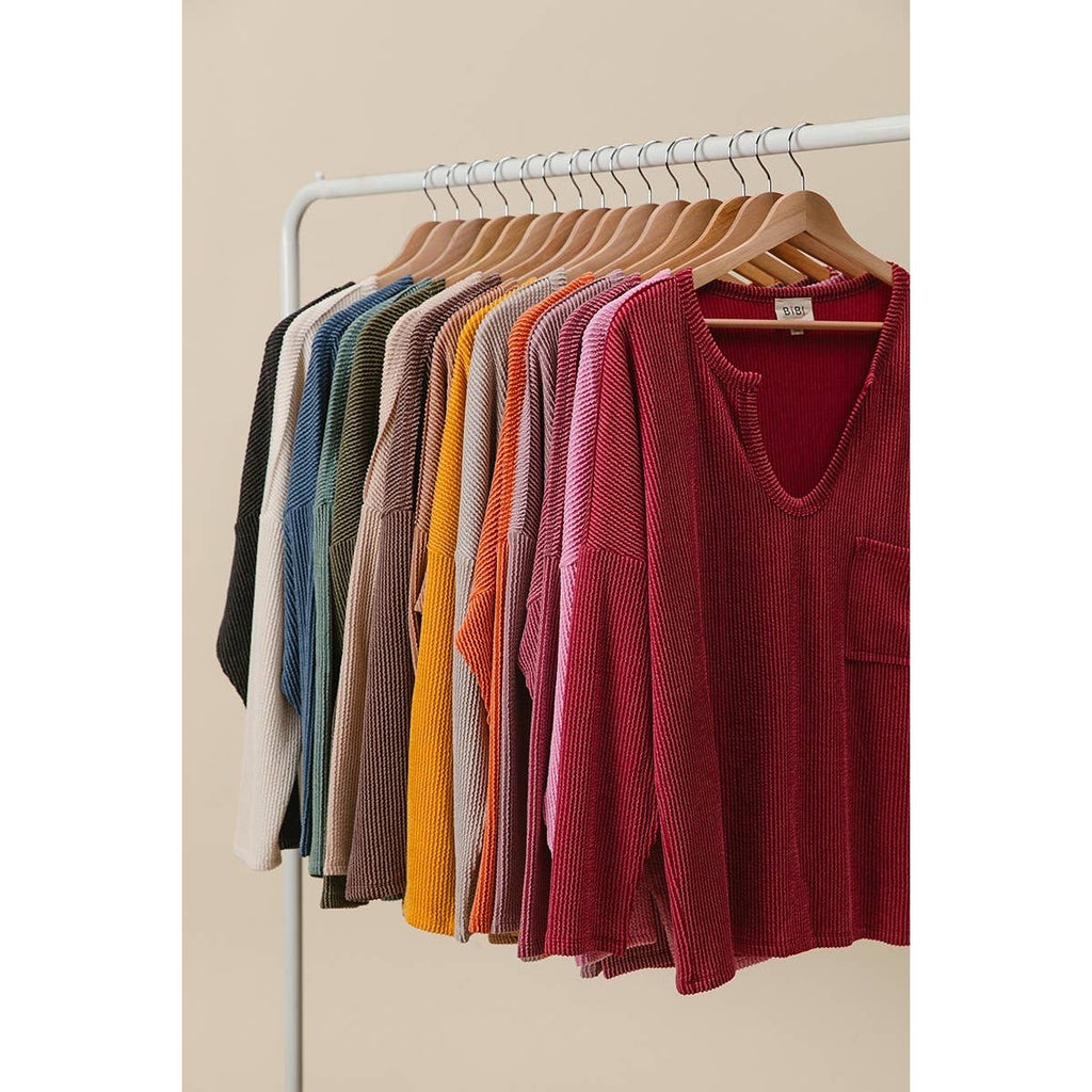 WAVY TWO TONE RIB NOTCH NECK PATCH POCKET TOP
