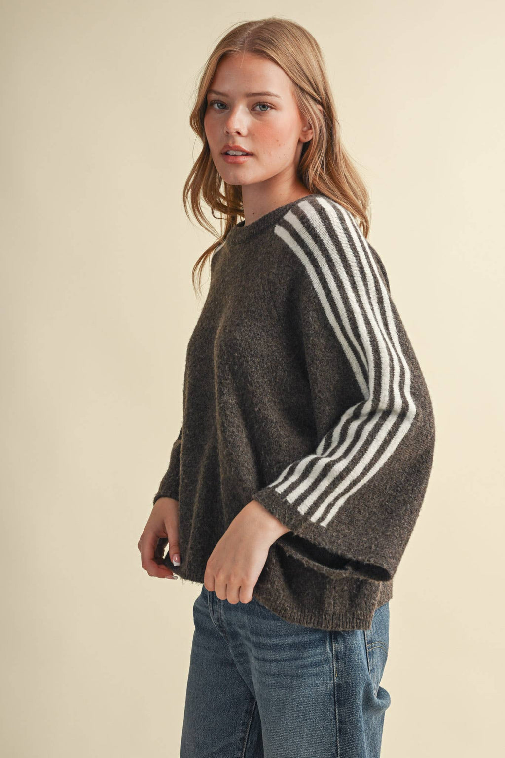 STRIPED 3/4 SLEEVE SWEATER MSW11585