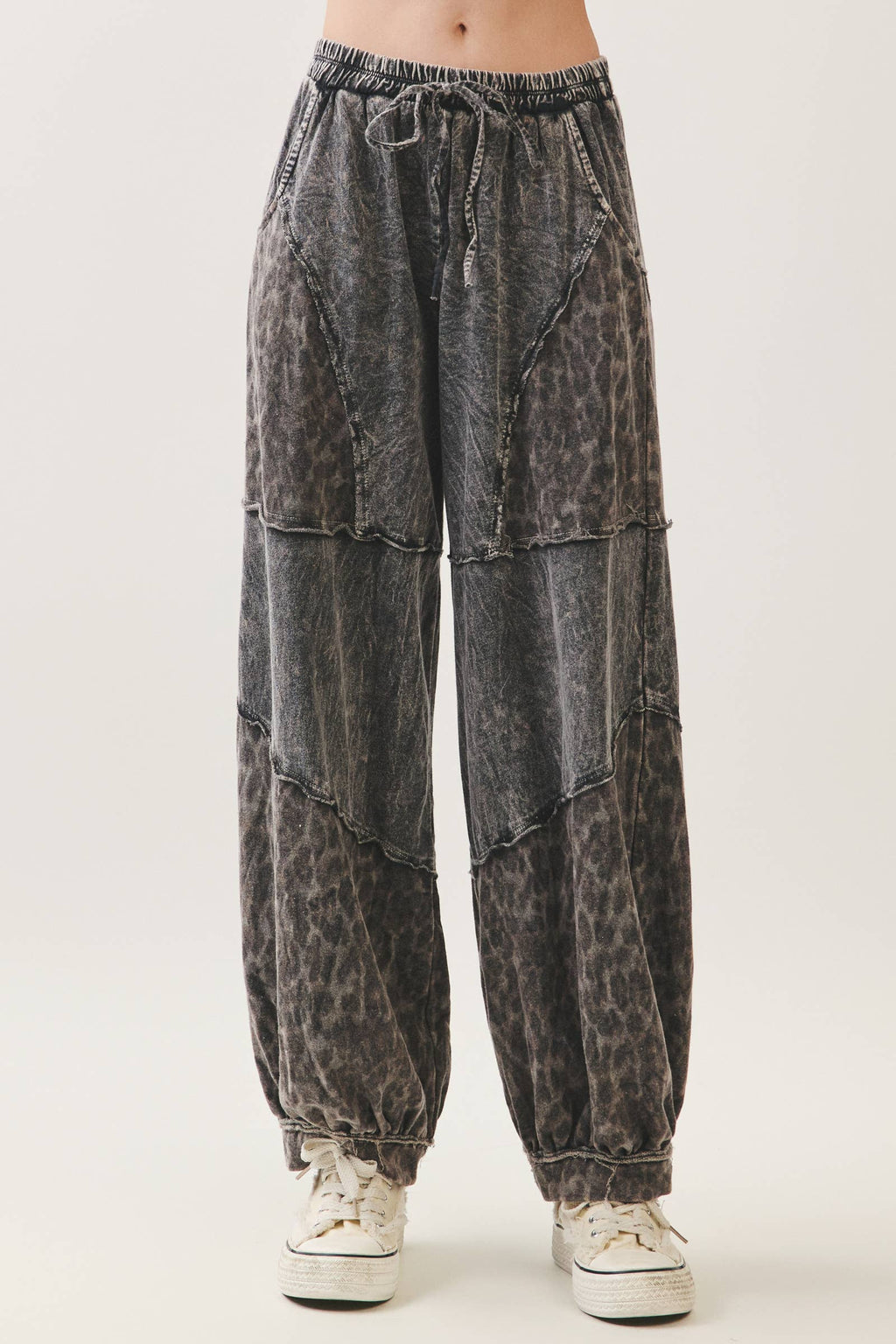 Mineral Washed Cheetah Leopard Balloon Lounge pants HP6948