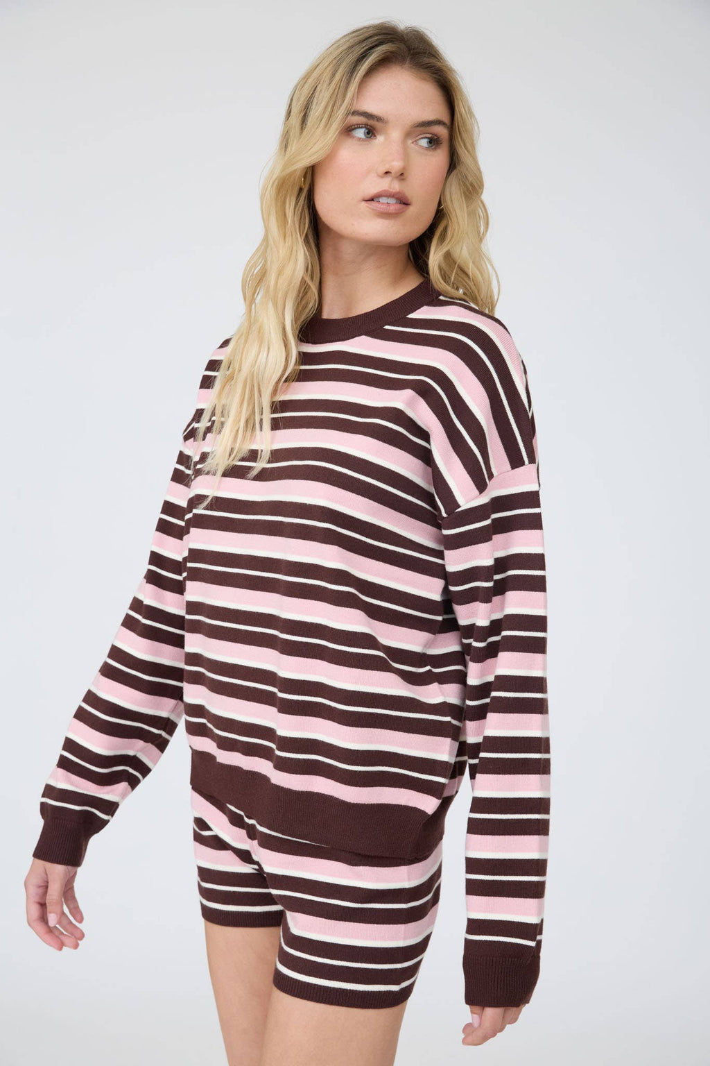 MULTI-COLOR STRIPE BOXY LONG SLEEVE KNIT TOP