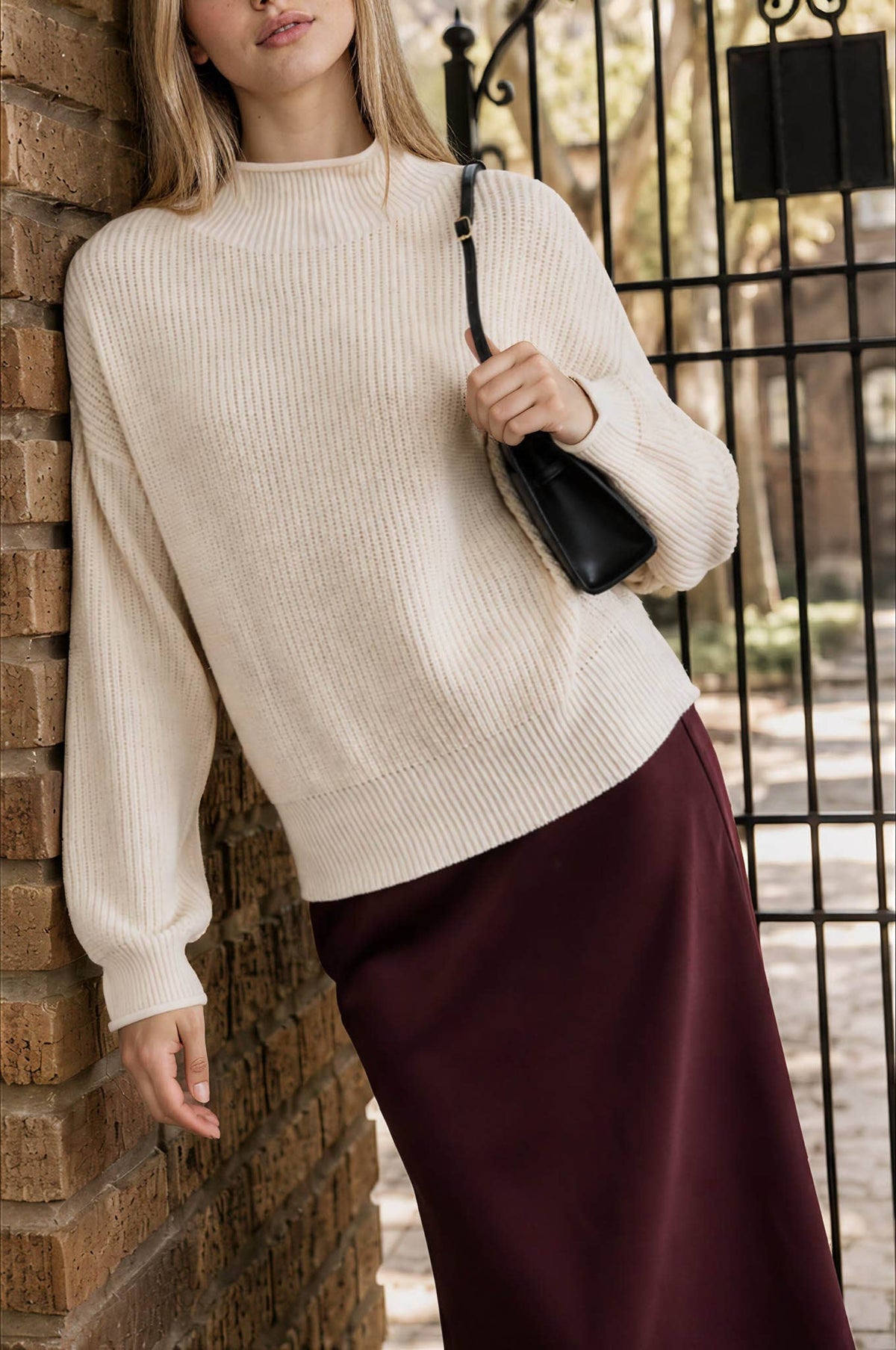 RIBBED ROLLED MOCK NECK CROPPED KNIT SWEATER