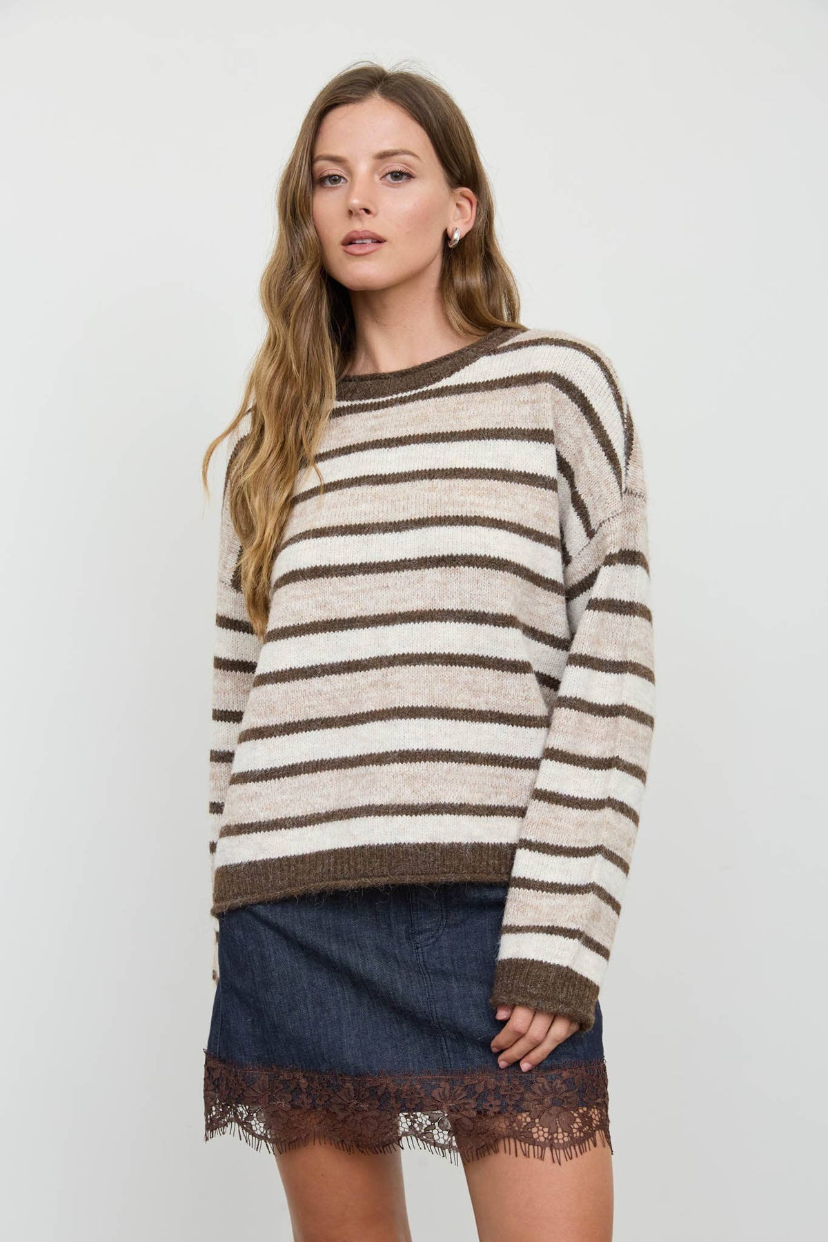 HEATHERED MULTI-STRIPE RAW EDGE KNIT SWEATER