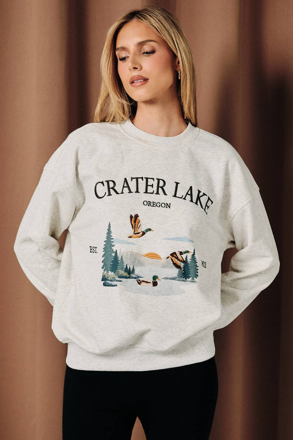 Crater Lake Oregon Mallard Graphic Long Sleeve Sweatshirt