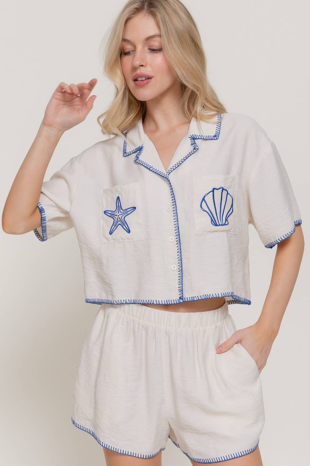 Short Sleeve Edge Stitch & Embroidered Boxy Shirt