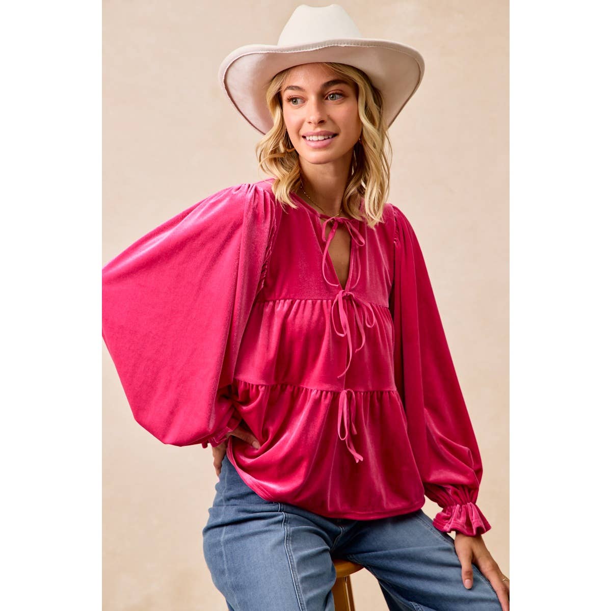 CHRISTMAS THEME VELVET BOW TIED TOP