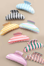 JUMBO STRIPE PLAID OVAL HAIR CLAW CLIPS | 40H1069