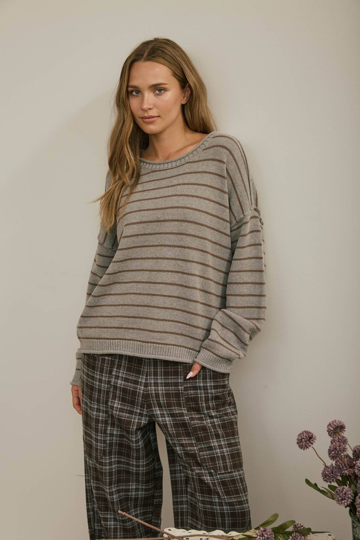 CREAM STRIPED DROP SHOULDER CREW NECK SWEATER