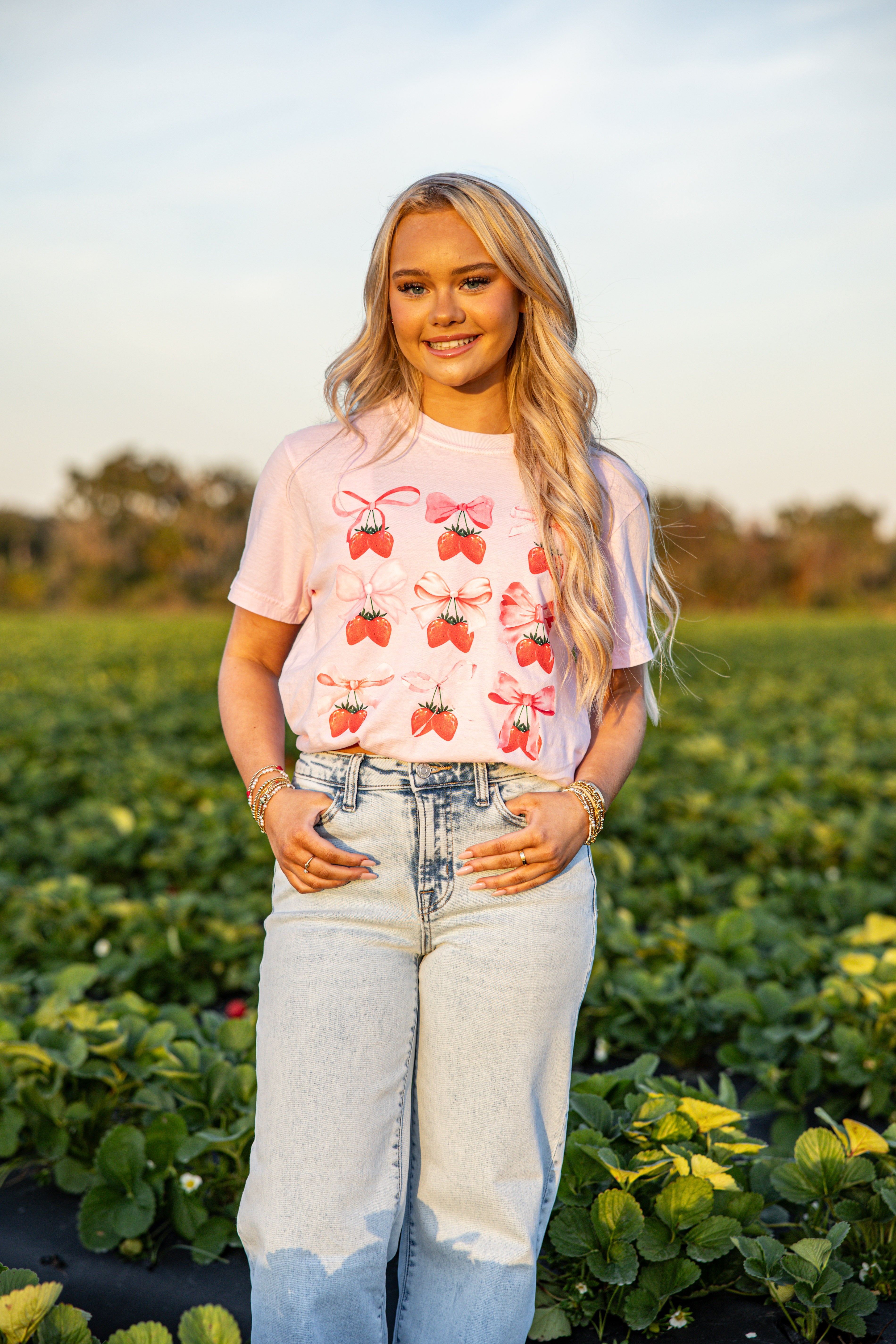 Twin Berry Bow Coquette