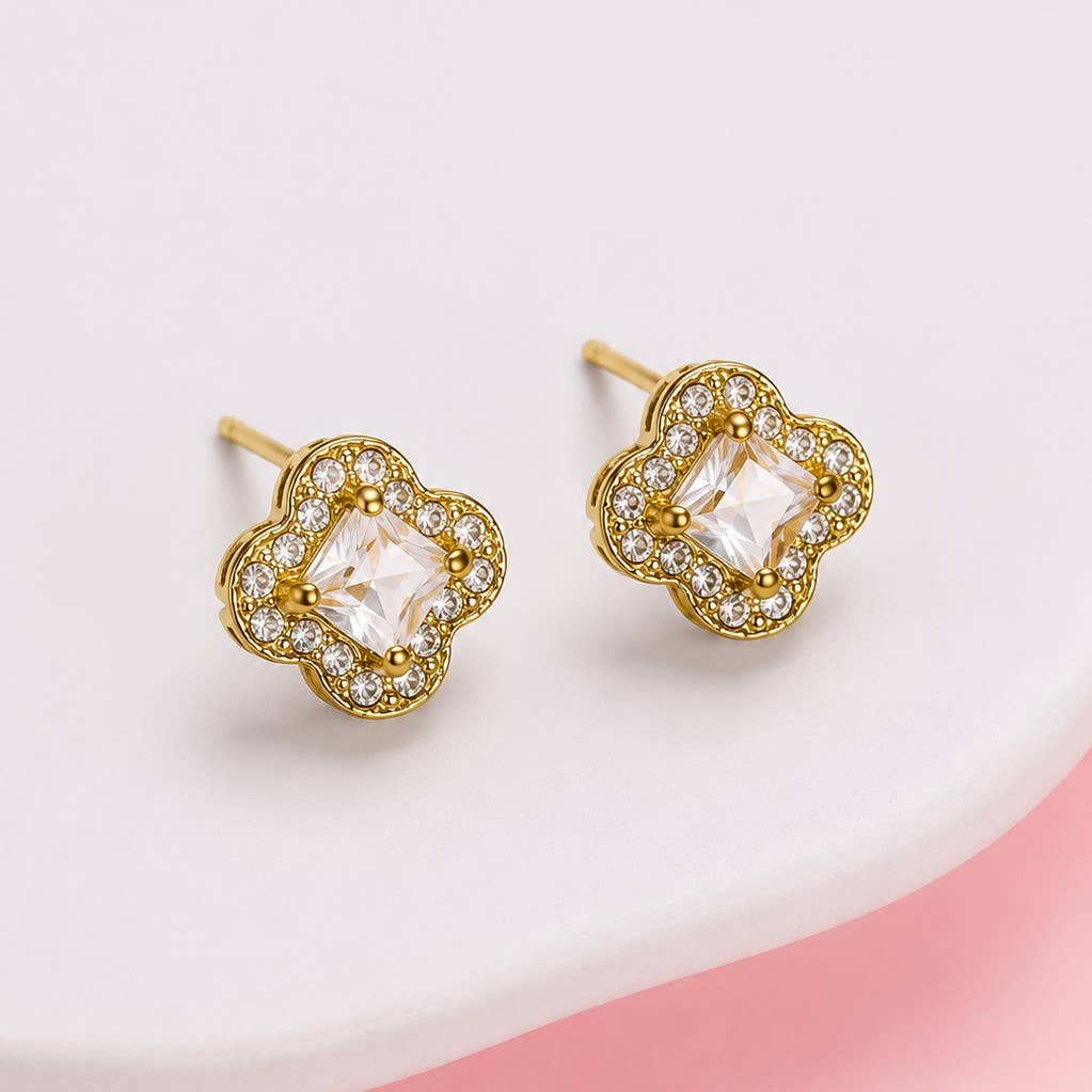 Clover Halo Stud Earrings | 40E520