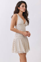 LD57530P - PRINTED V-NECK W/SIDE RUCHED FLARE MINI DRESS