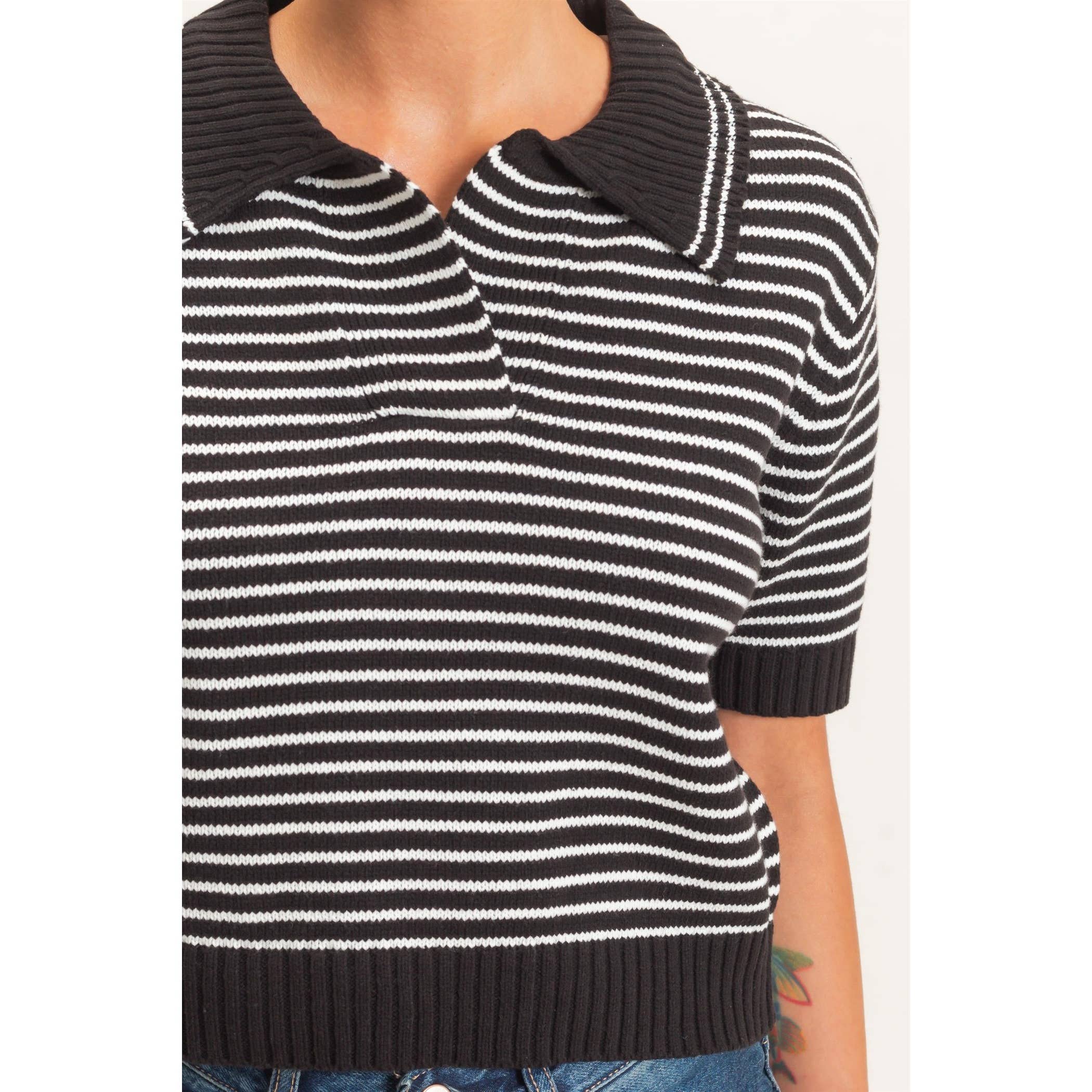 Striped Short Sleeve Collar Knit Top