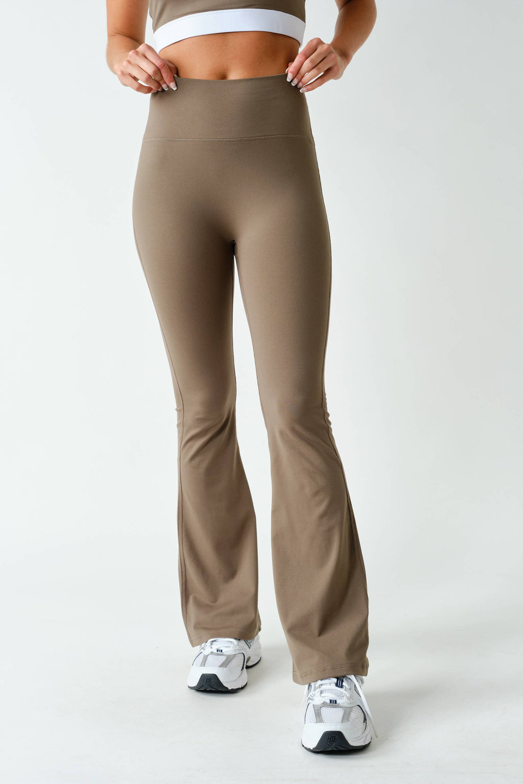 Venice Seamless-Front Flare Pants