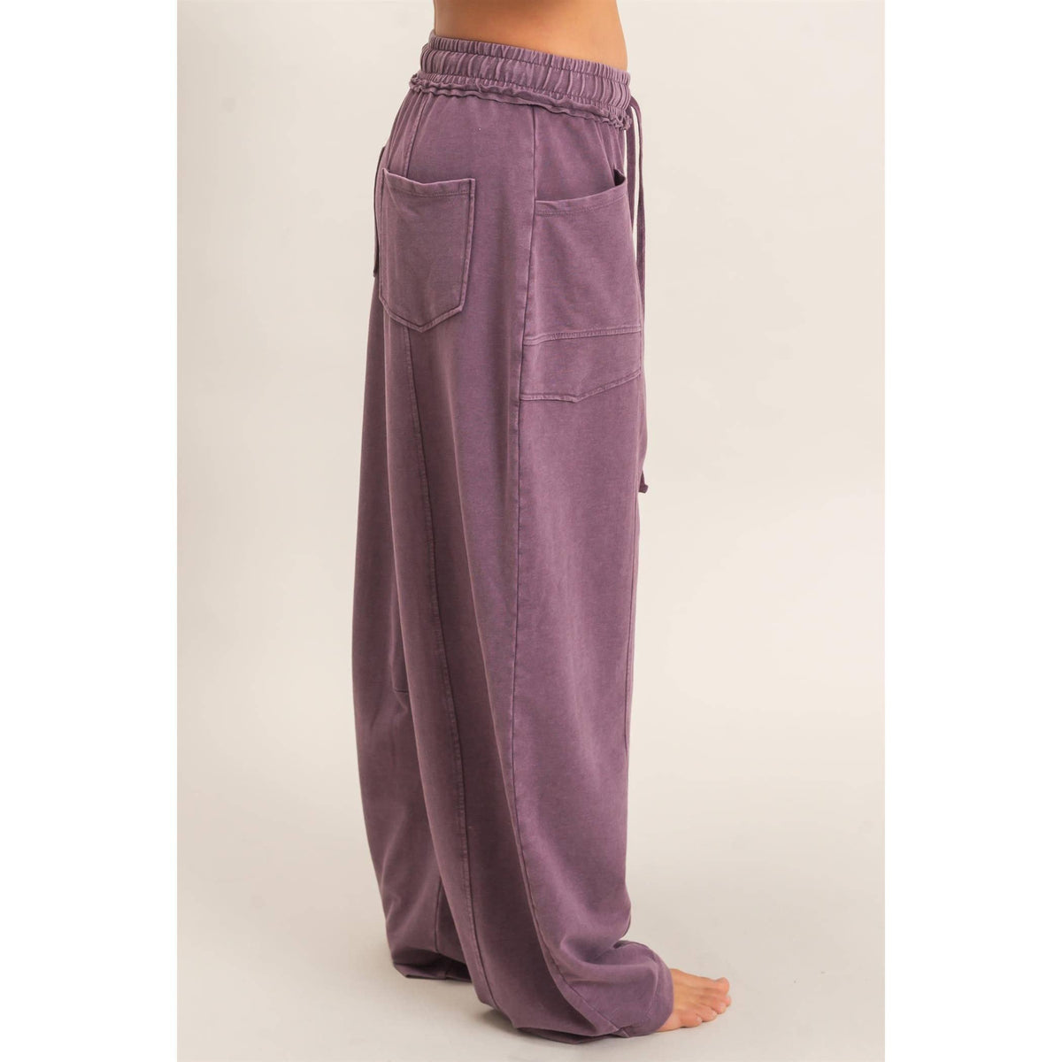 Mineral Washed Barrel Sweatpants