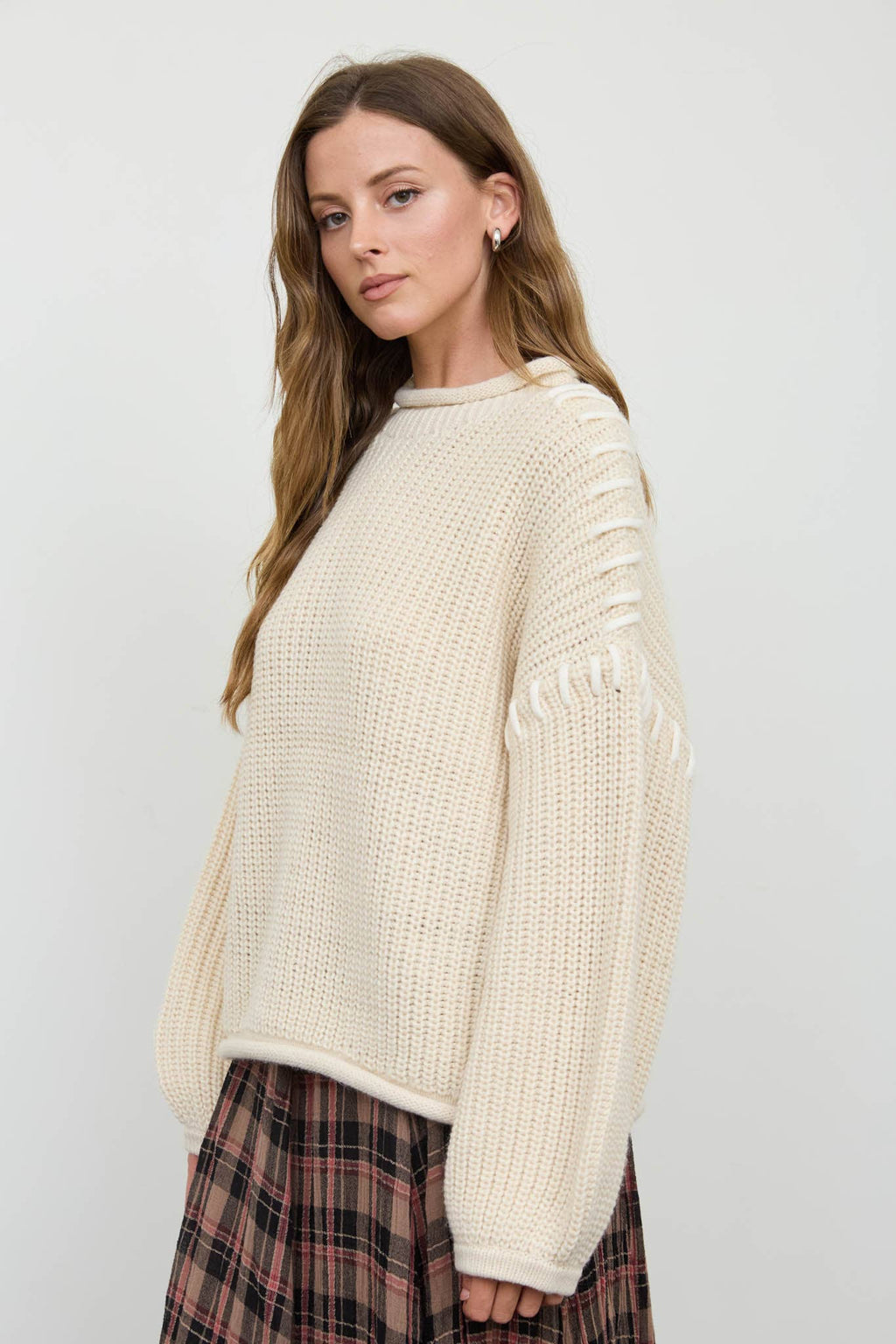 CONTRAST STITCH DETAIL MOCK NECK CHUNKY SWEATER