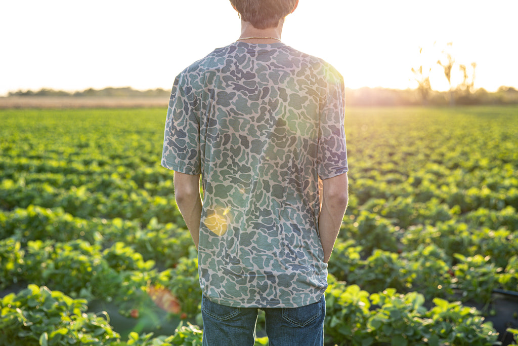 Honey Hole - Performance Shirt - Duck Camo