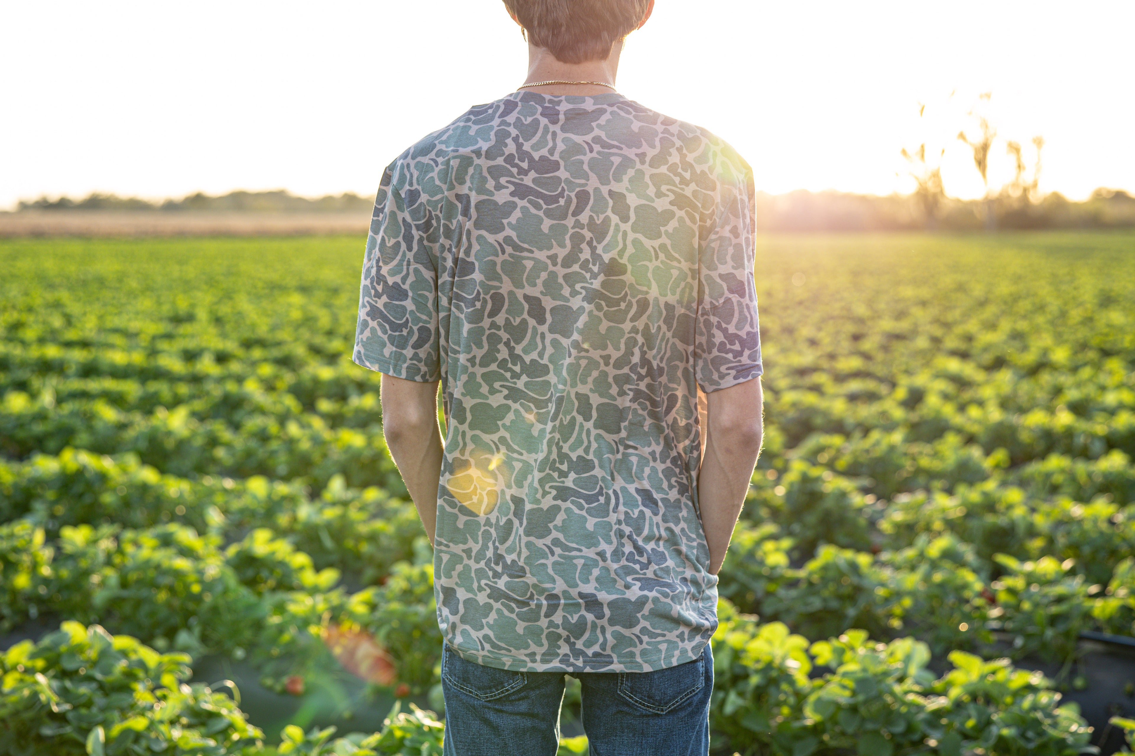 Honey Hole - Performance Shirt - Duck Camo