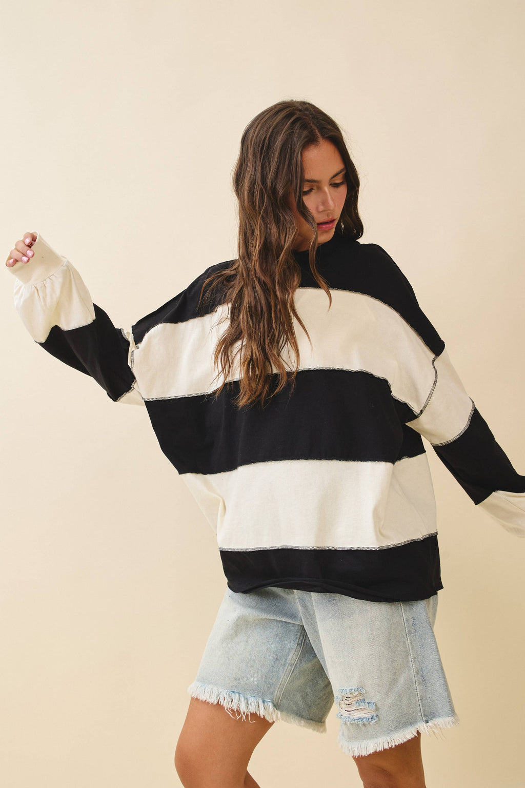 8551GN Contrast Panel Long Sleeve Slouchy Top