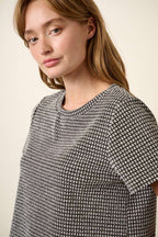 T10373B - GEO PATTERN METALLIC SHORT SLEEVE TOP