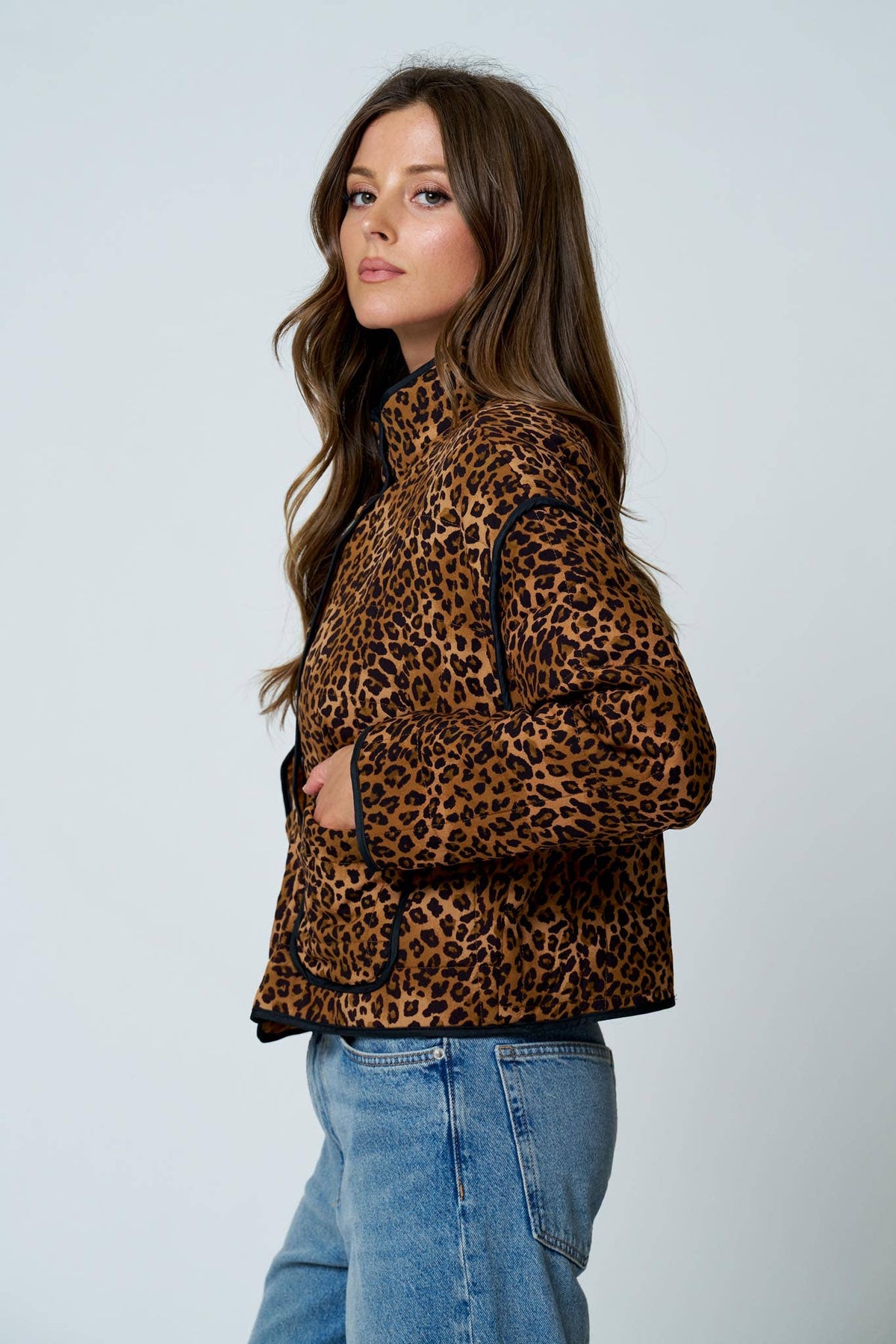 LEOPARD PRINT SNAP BUTTON JACKET