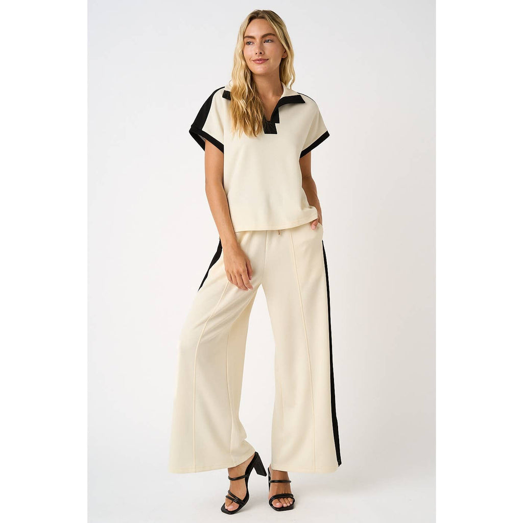 CLOUD KNIT CONTRAST STRIPE POLO SHORT SLEEVE TOP