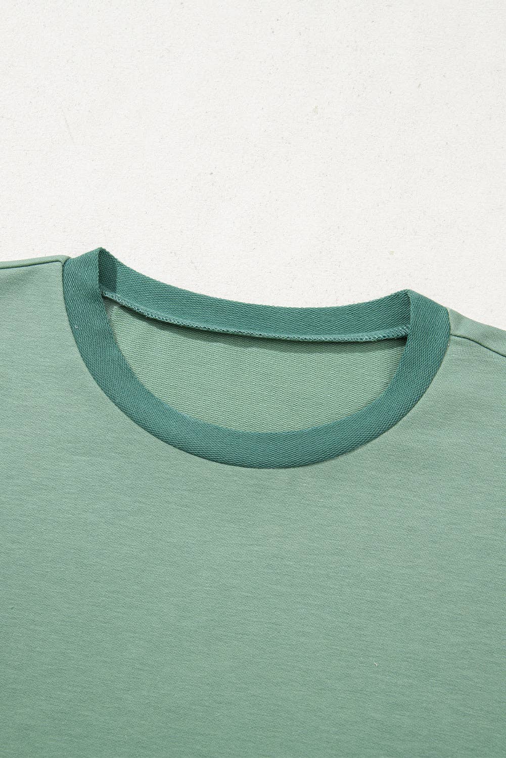 PRETTY BASH Colorblock 3/4 Sleeve Raw Seam High-Low Top