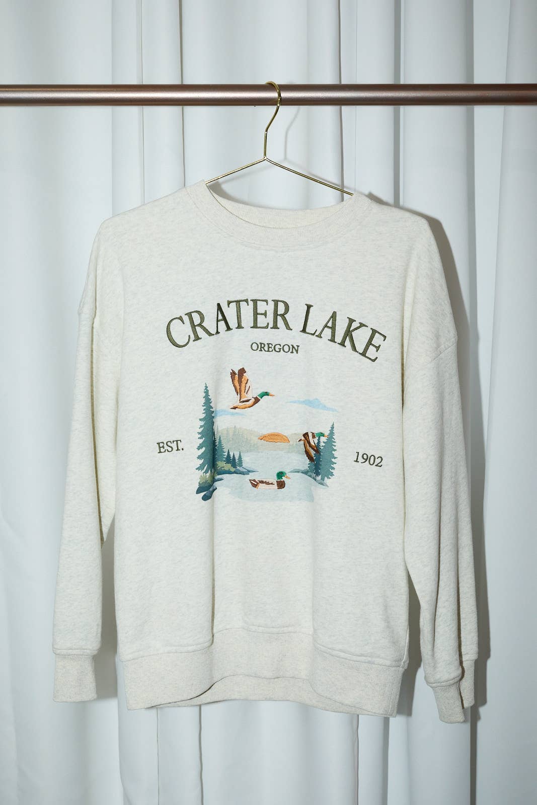 Crater Lake Oregon Mallard Graphic Long Sleeve Sweatshirt