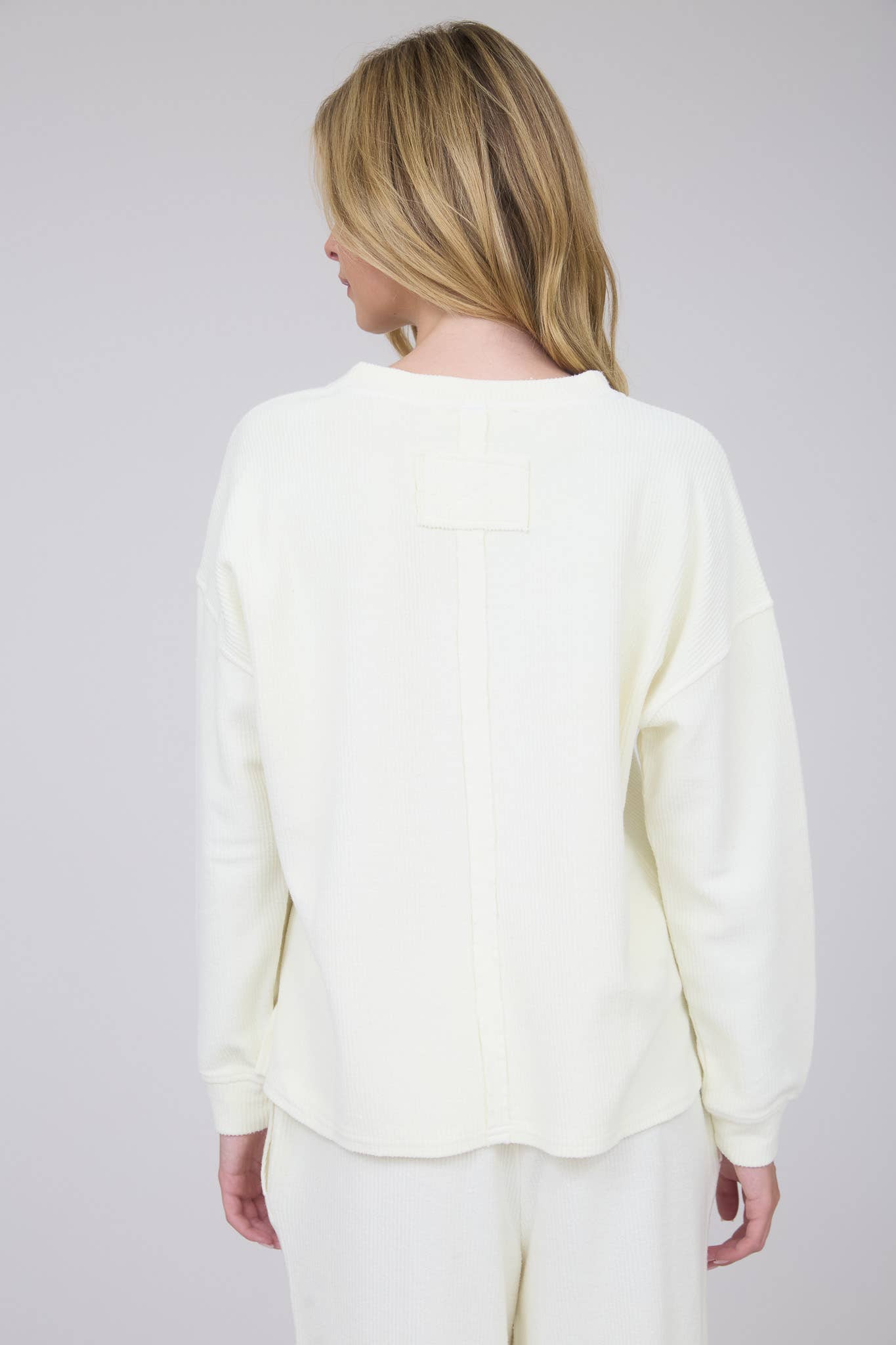 WASHED POCKET DETAIL LONG SLEEVE RIB KNIT TOP