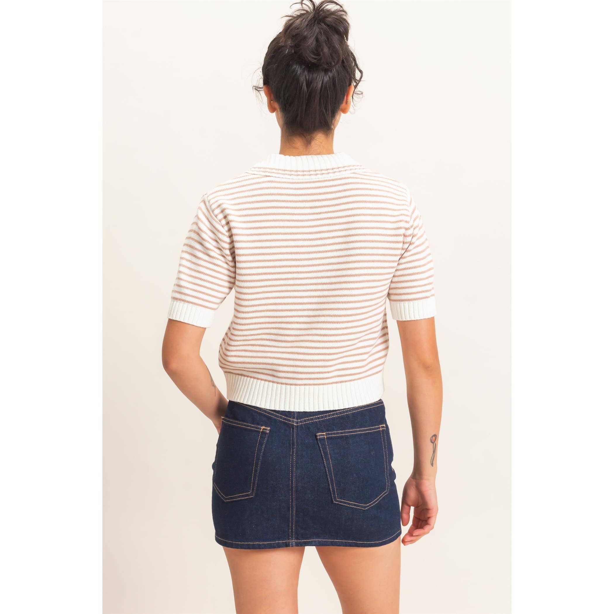 Striped Short Sleeve Collar Knit Top