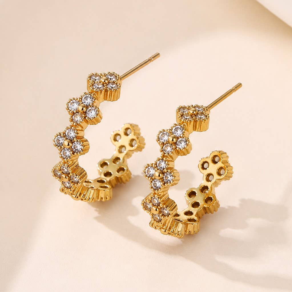 Floral Clover Rhinestone Semi-Hoop Earrings | 40E515