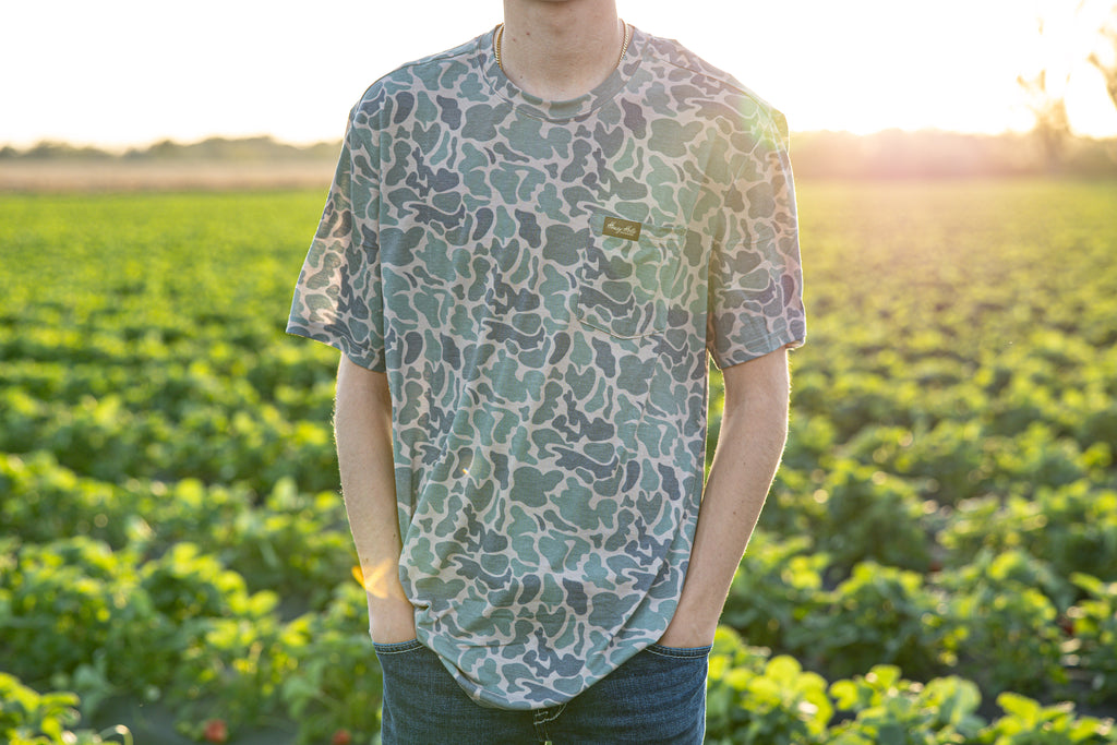 Honey Hole - Performance Shirt - Duck Camo