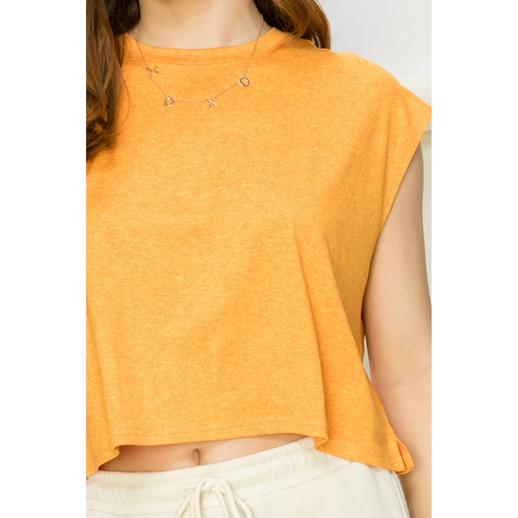 Crew Neck Cropped Top