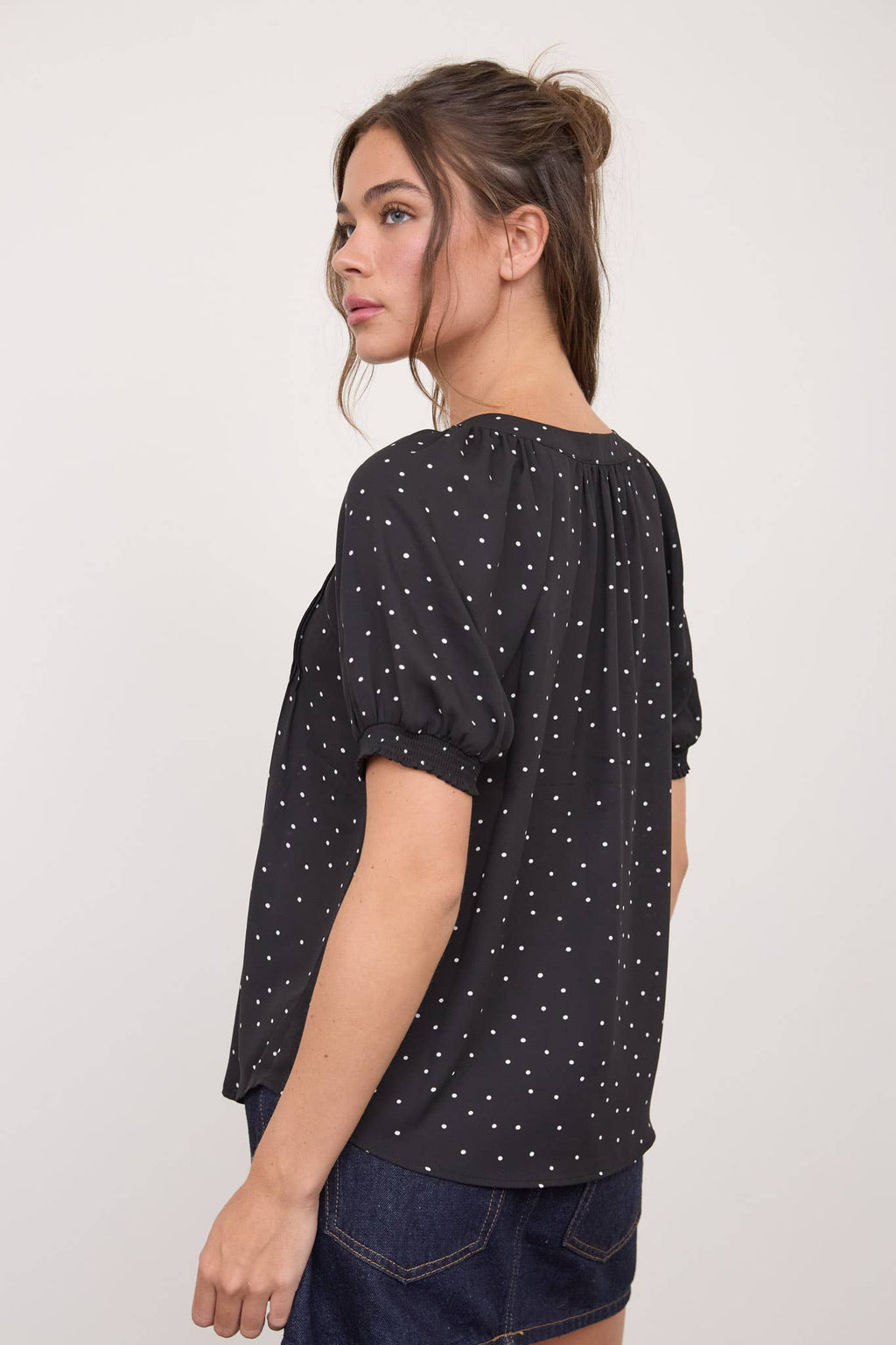 PINTUCK POLKA DOT BUTTON DOWN PUFF SLEEVE TOP