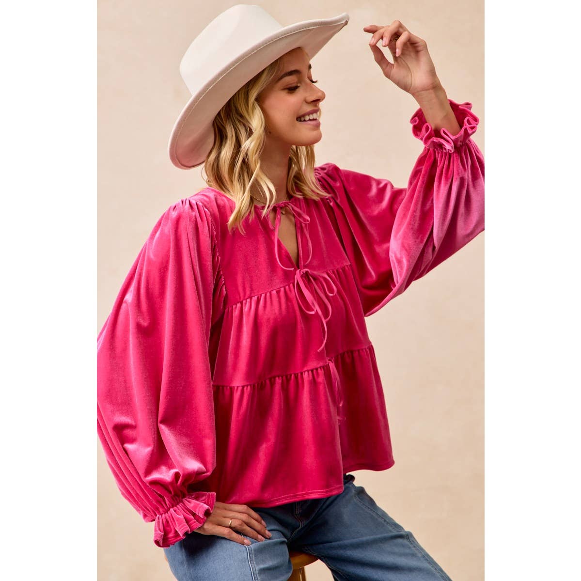 CHRISTMAS THEME VELVET BOW TIED TOP